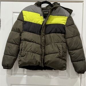 Xtreme Kids' Green and Black Puffer Jacket